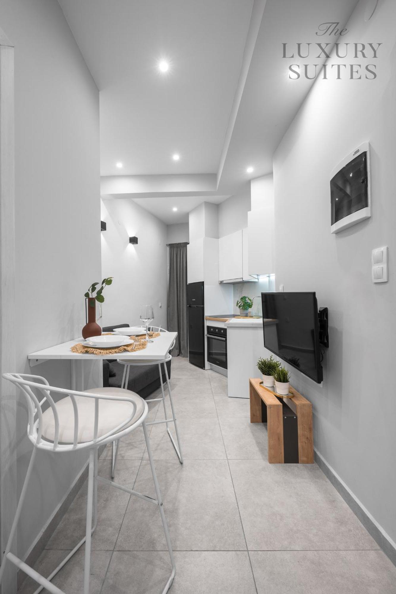 Mavili, The Luxury Suites Thessaloniki Exterior photo